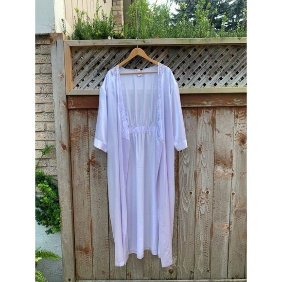 Versailles XL Lavender Pyjama Set - Picture 4 of 7